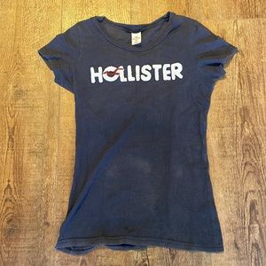 Gently Worn Hollister Woman’s T-Shirt Size M